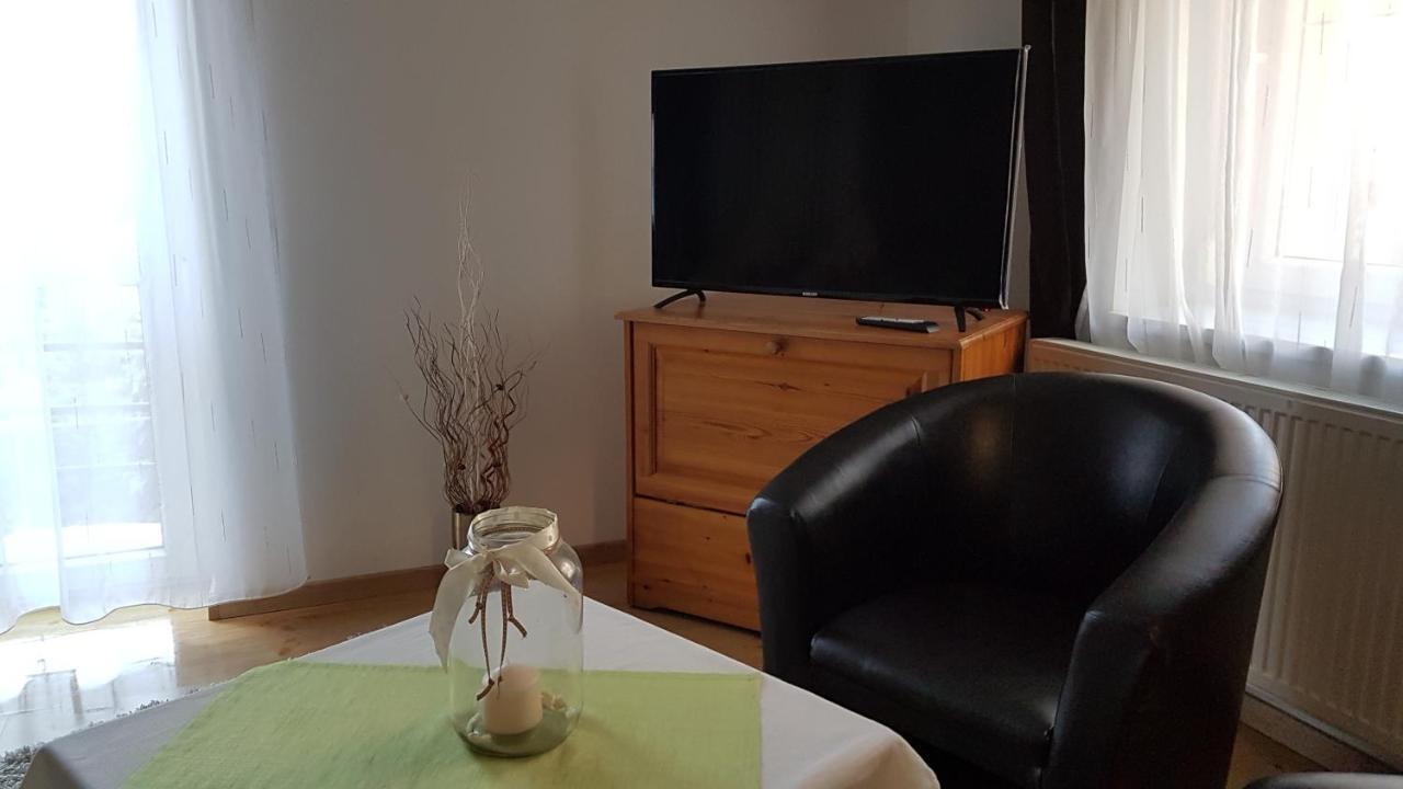 Topart Apartman Hotel Tapolca Eksteriør billede